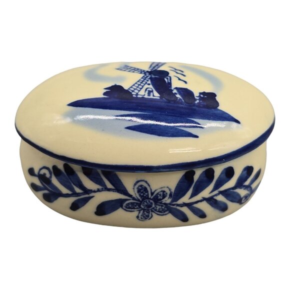 Hand-Painted Delft Blue & White Ceramic Trinket Box with Windmill Design - Picture 8 of 10
